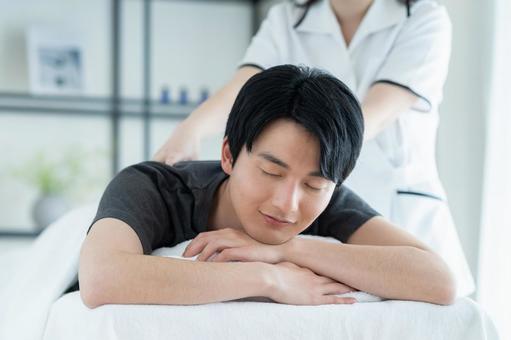 川越観光で歩き疲れたら…。旅の合間に“心から癒される”メンズエステ活用法